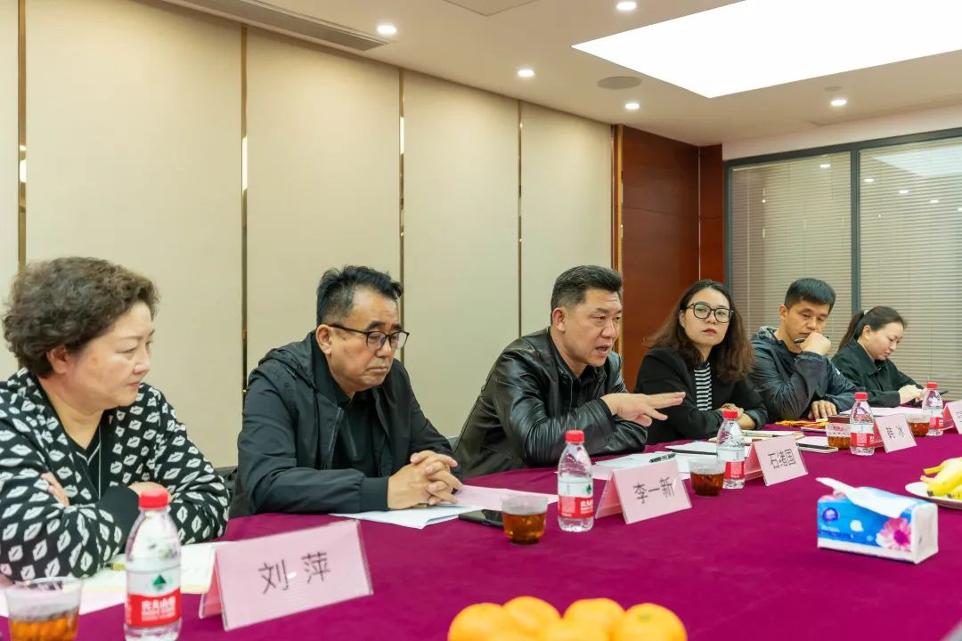 澳華裝飾,武漢裝修公司,武漢裝修設(shè)計 澳華裝飾,武漢裝修公司,武漢裝修設(shè)計